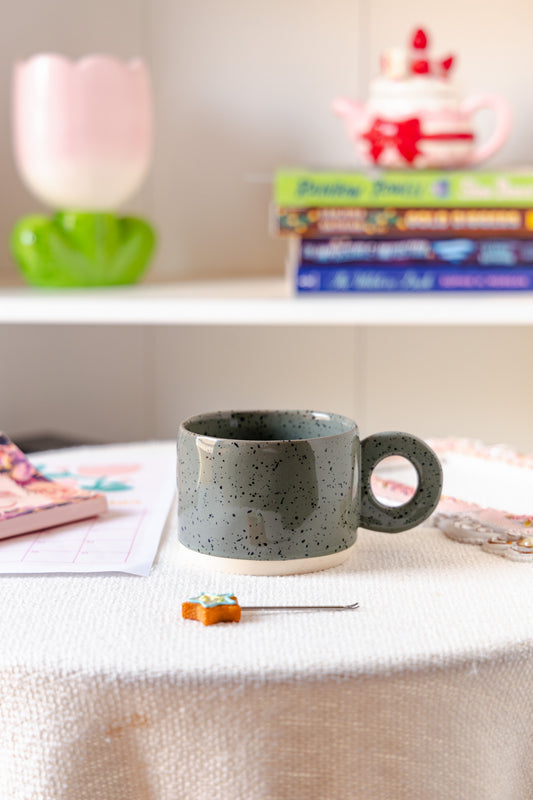 Olivia Dots Mug