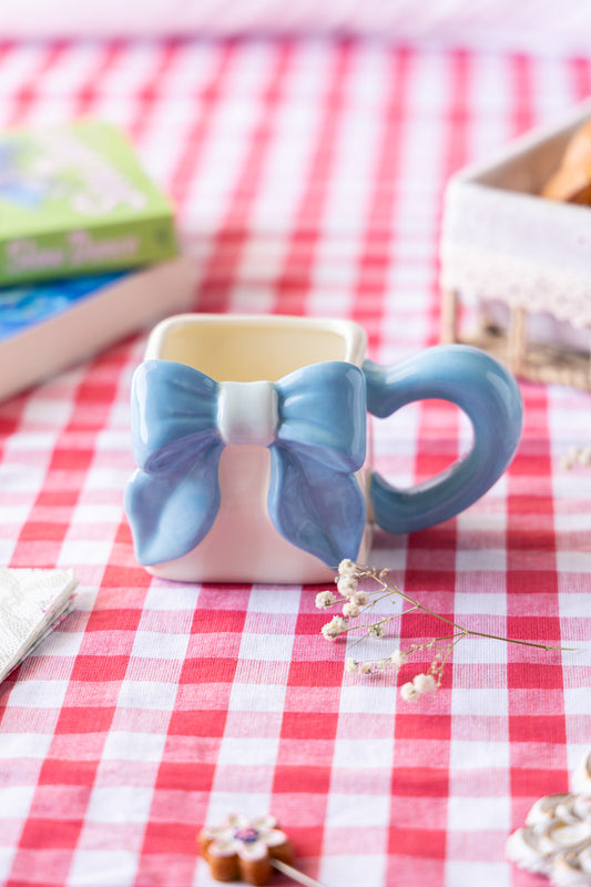 Naia Mug