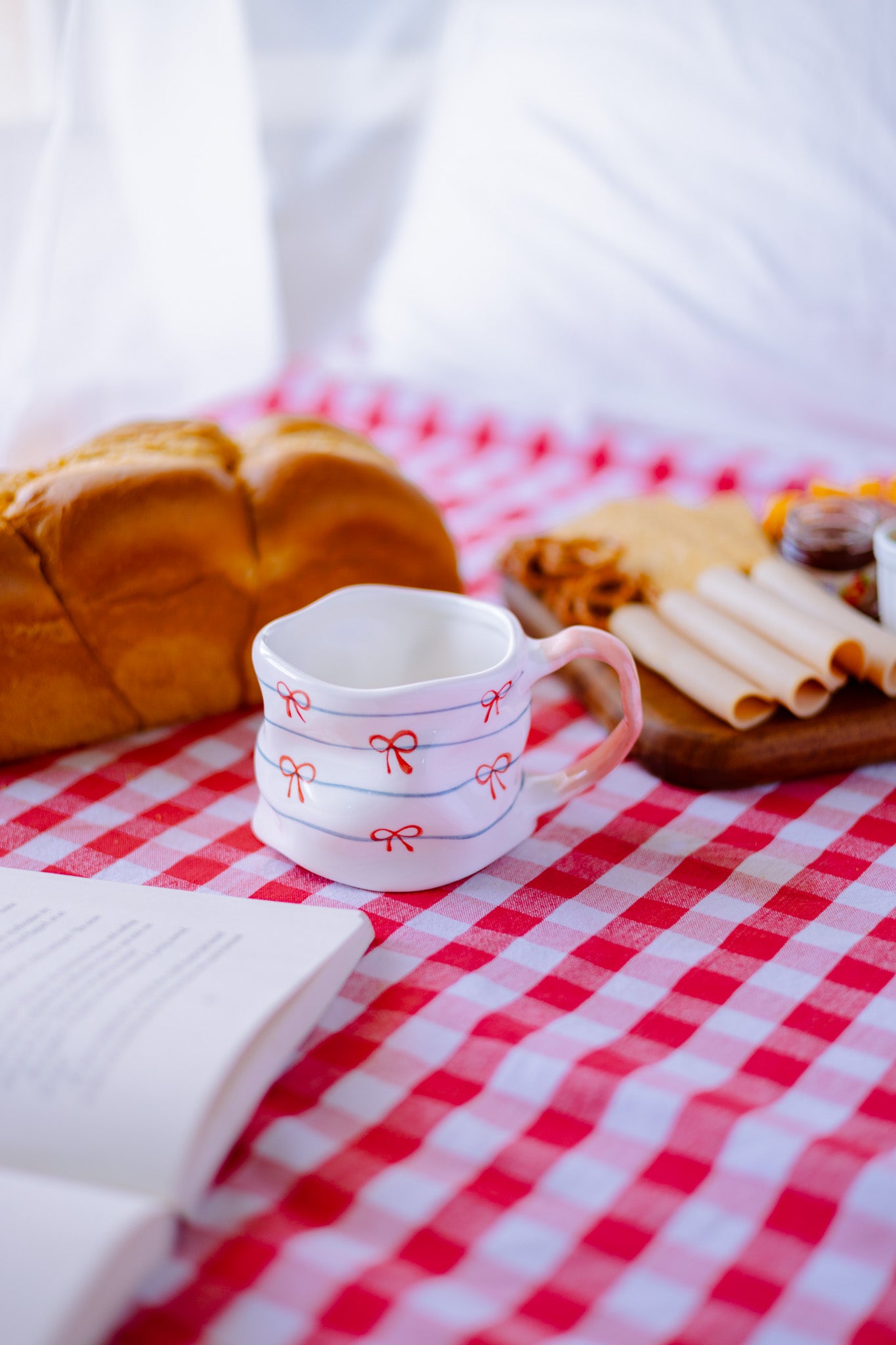 Bows Mug